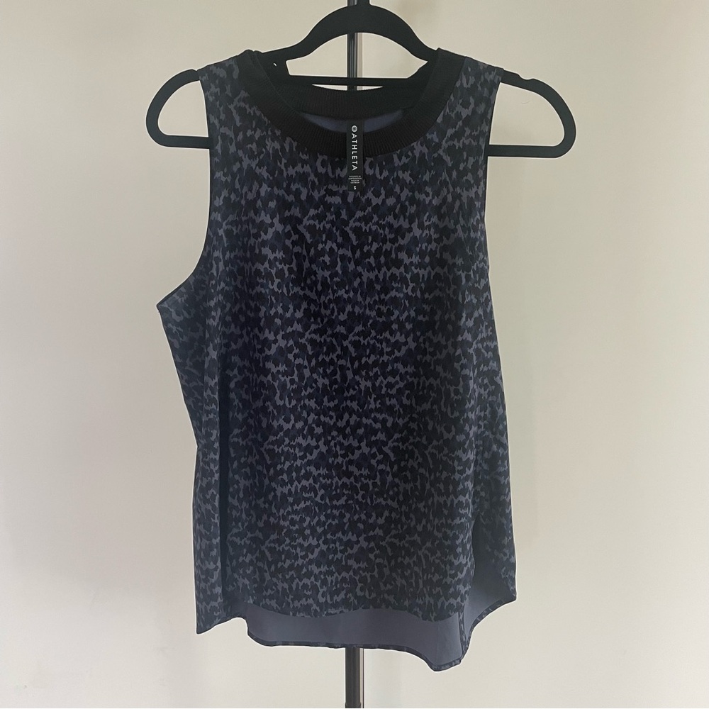 Athleta sleeveless blouse